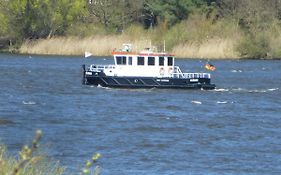 Elbe Ferien